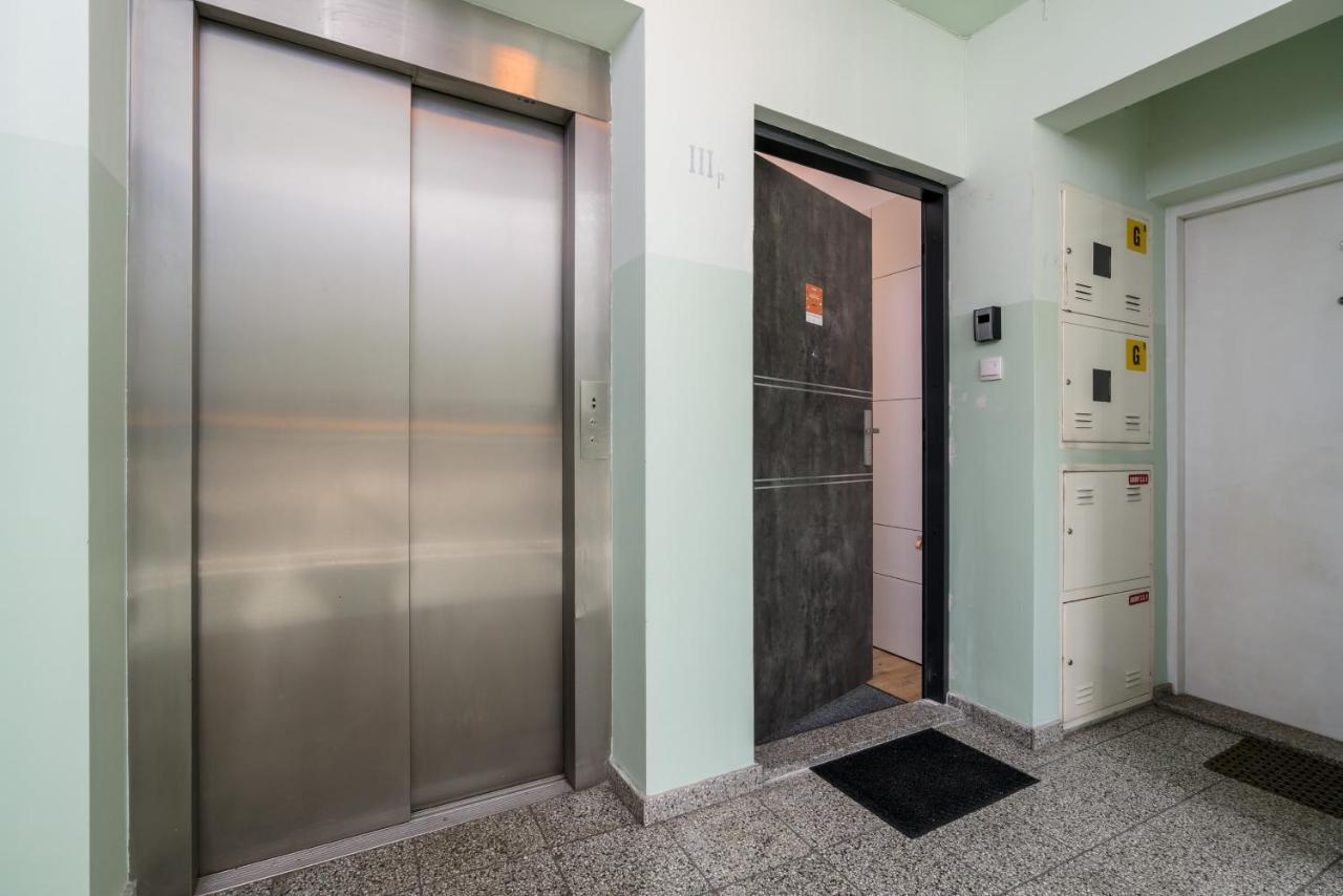 Apartment Wroclaw Jednosci Narodowej By Noclegi Renters エクステリア 写真